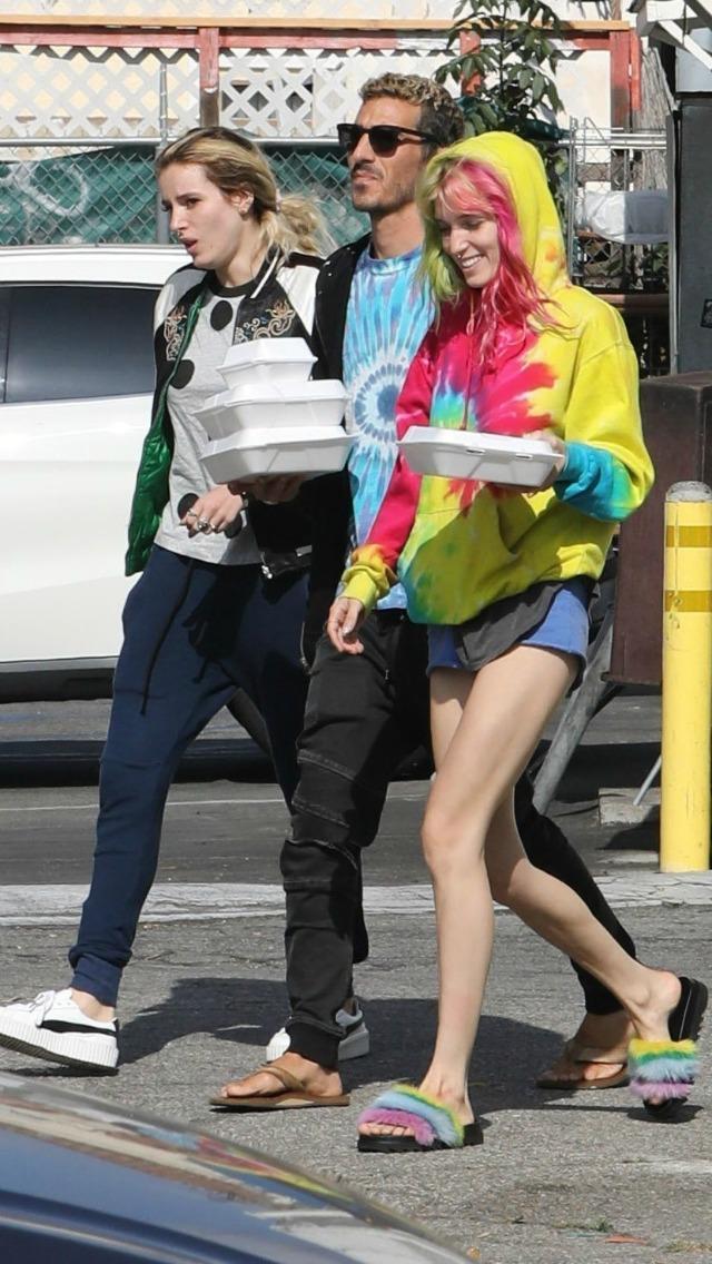 Bella Thorne Scott Disick Dating Cannes Los Angeles Photos 04