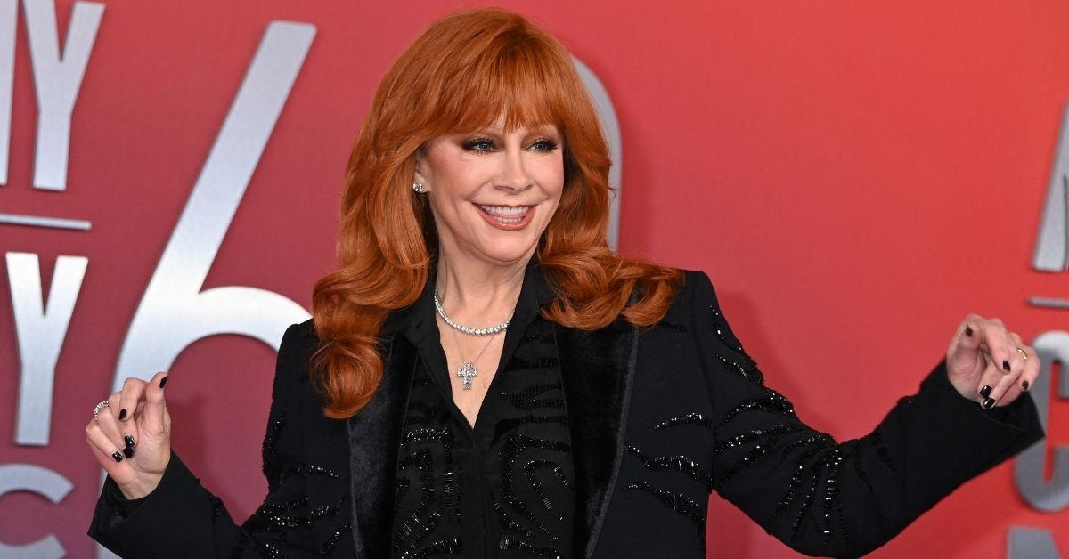 Photo of Reba McEntire