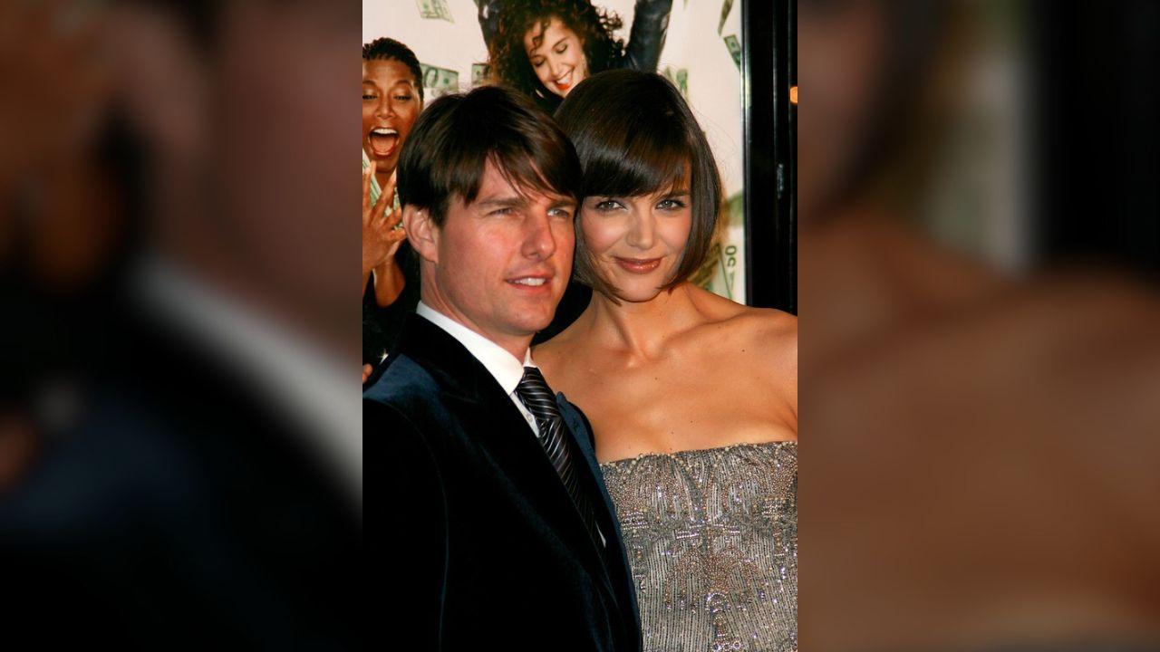 Image of Jenny described an unsettling experience at Cruise and Holmes' November 2006 wedding