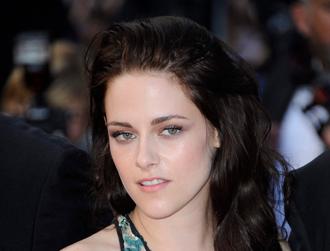 Kristen stewart may25.jpg