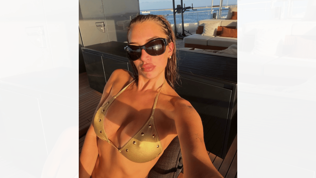 Image of The photos had many people divided in the comments section. 