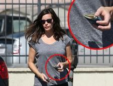 2009__09__tyler09181horzypants 225×171.jpg