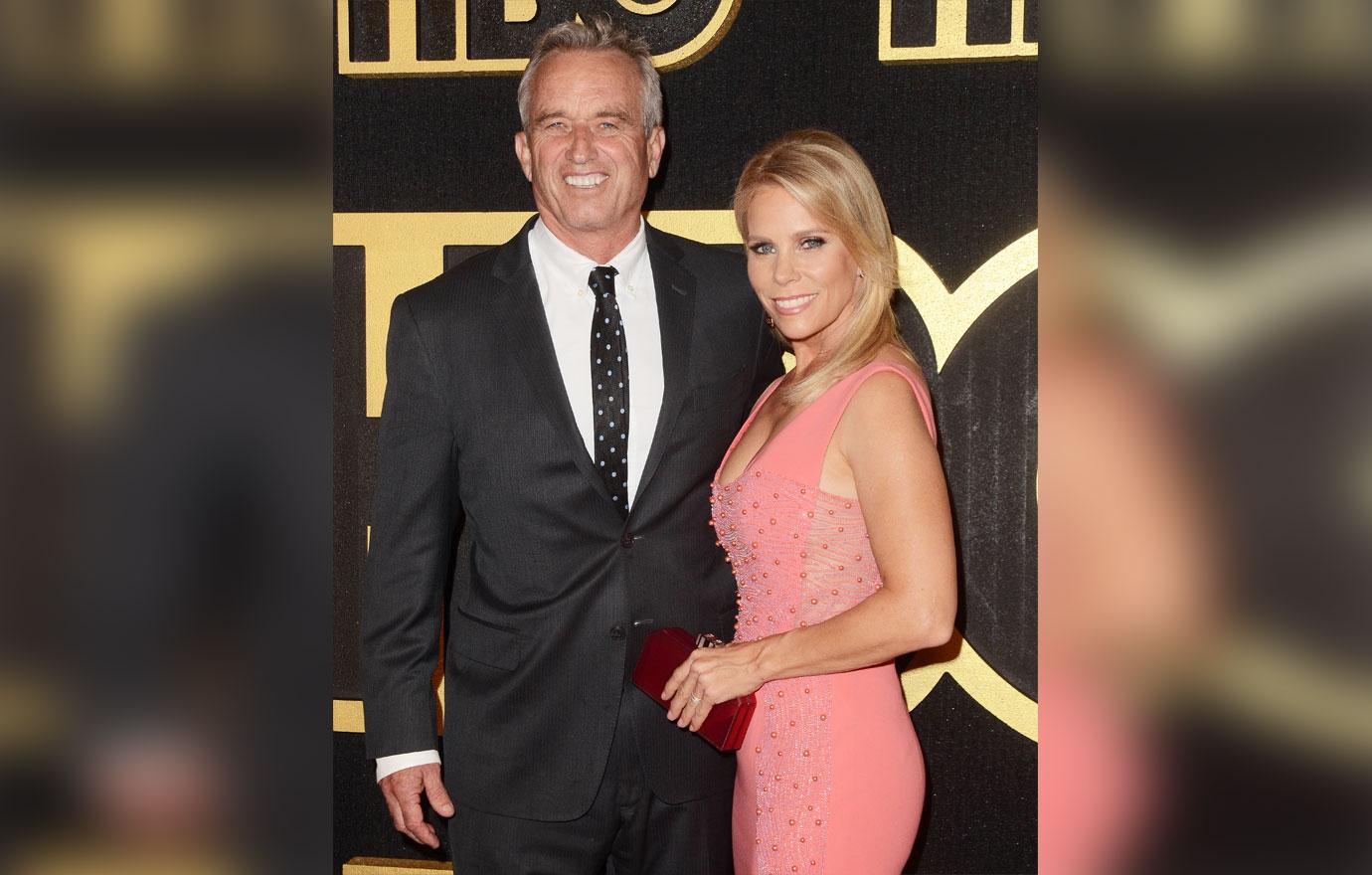 anti vaccine advocate robert kennedy jr and wife cheryl hines mandated a vaccine requirement