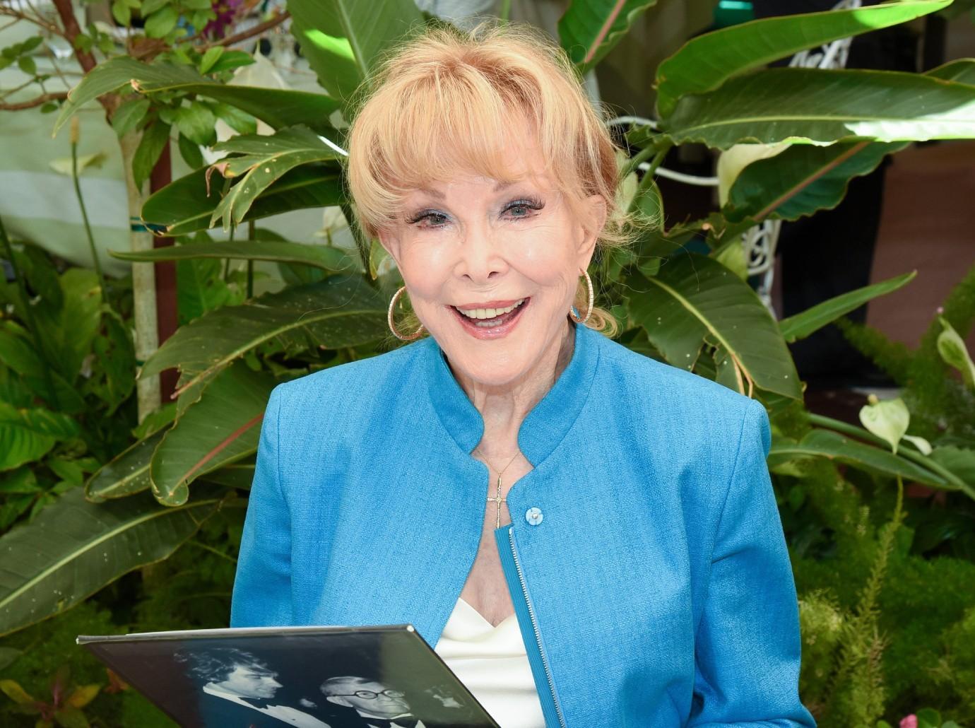 Barbara Eden Oscars 2025 - Nani Tamara