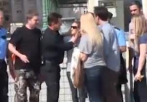 2011__08__Sarah Jessica Parker Aug31ne 300×209.jpg