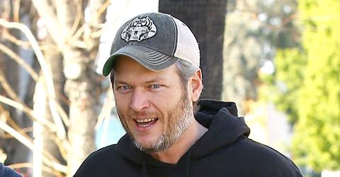 FFN_Blake_Shelton_vic_012016_51951728 (1)