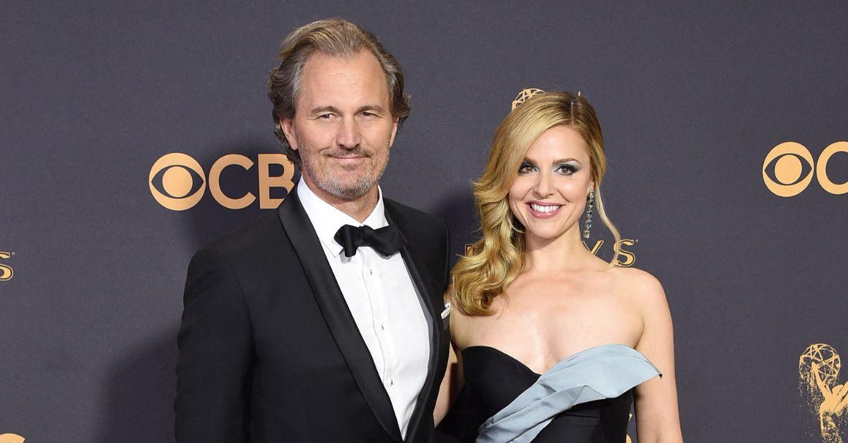 stranger things cast love lives who are they dating