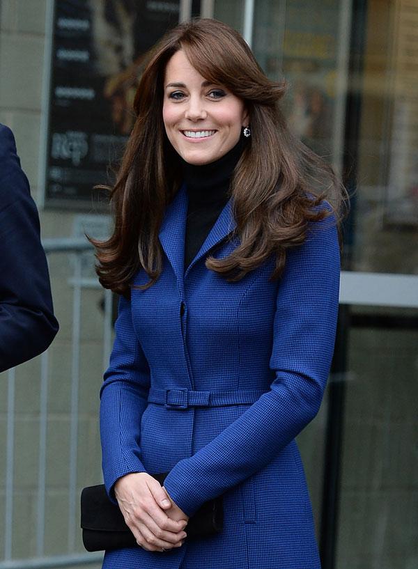 Kate middleton growing out bangs