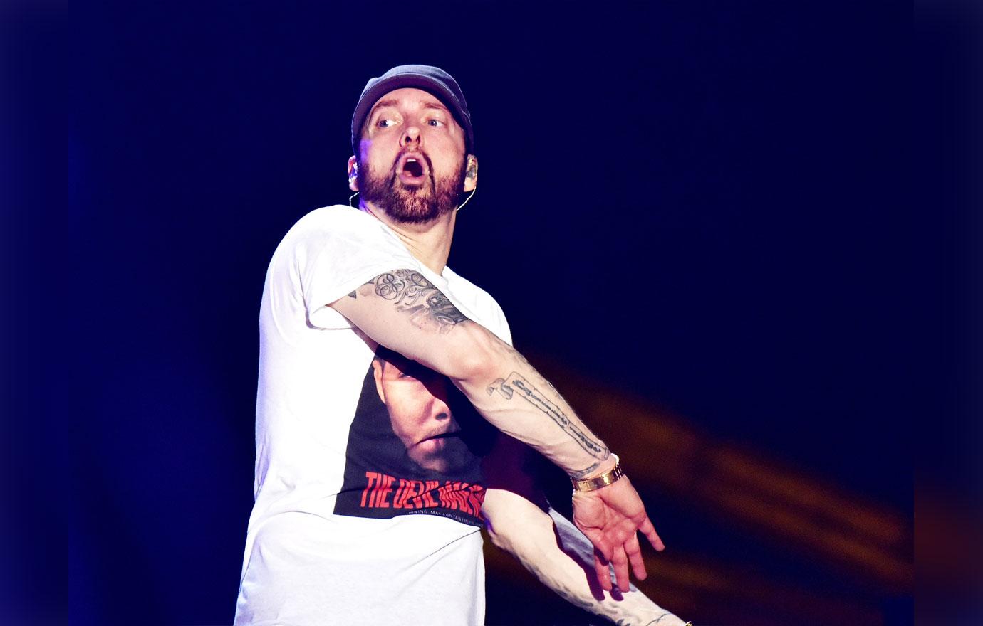 Eminem’s Fans Slam Him For Joking About Ariana Grande’s Concert Bombing