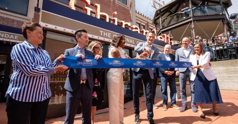 kelly rowland discusses working alongside beyonce