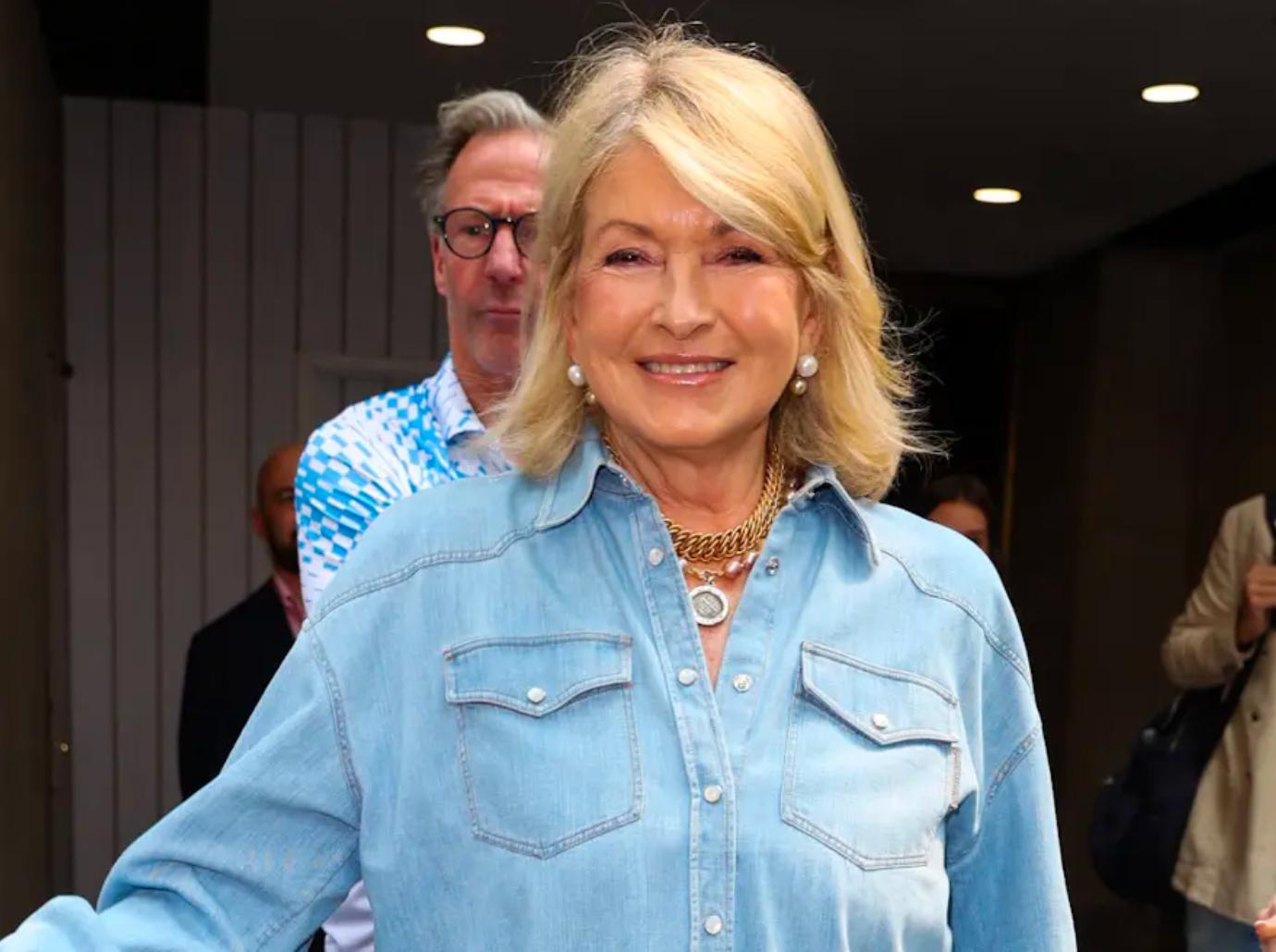 Martha Stewart Makes Inappropriate Confession On 'Drew Barrymore Show