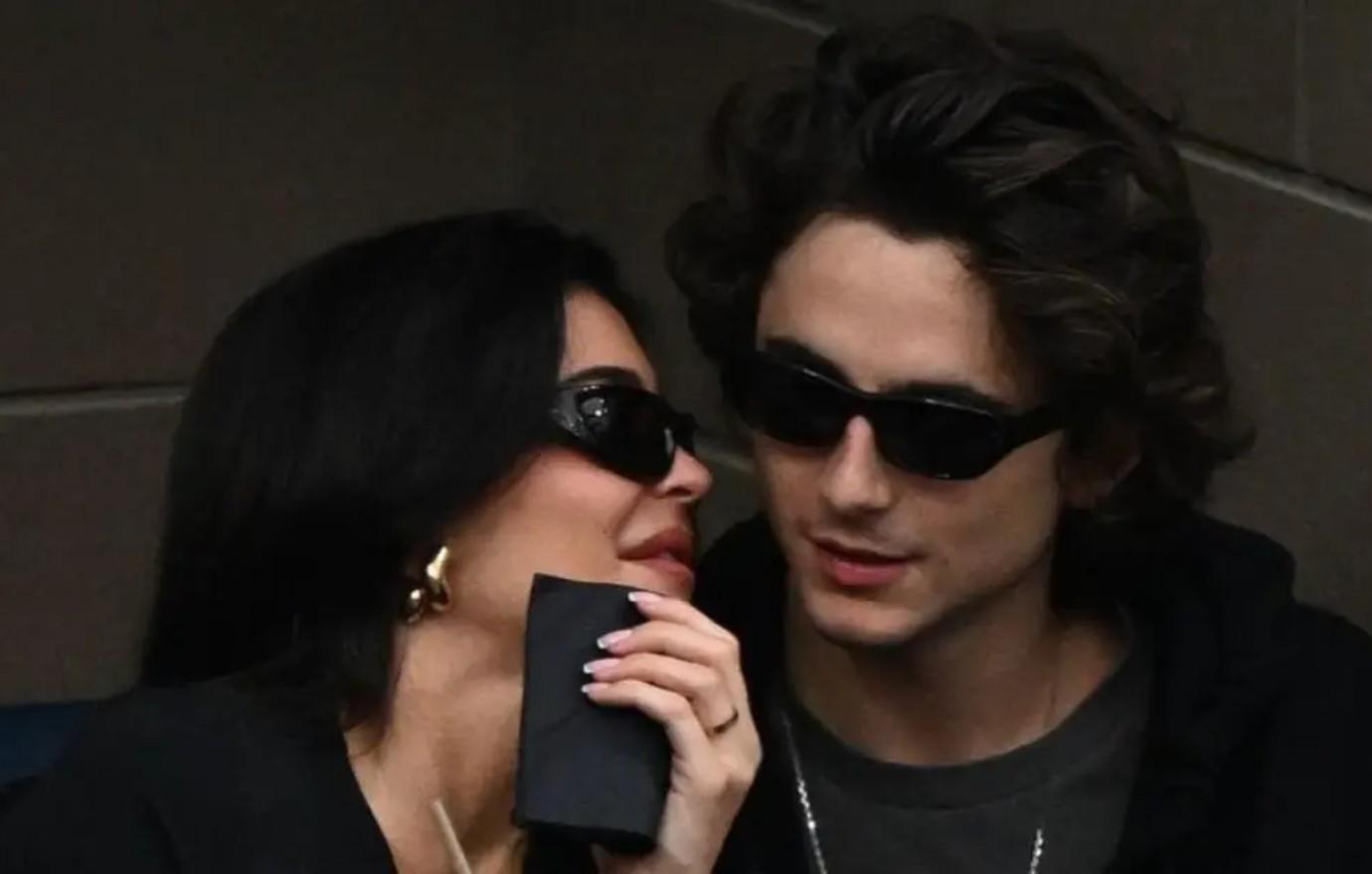 Kylie Jenner Wears One Heck Of A Meaningful Ring Amid Timothée
