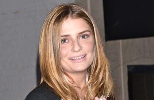 Mischa barton teaser_319x206.jpg