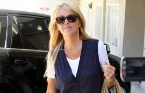 2010__08__Lohans_AugMAIN 300×193.jpg