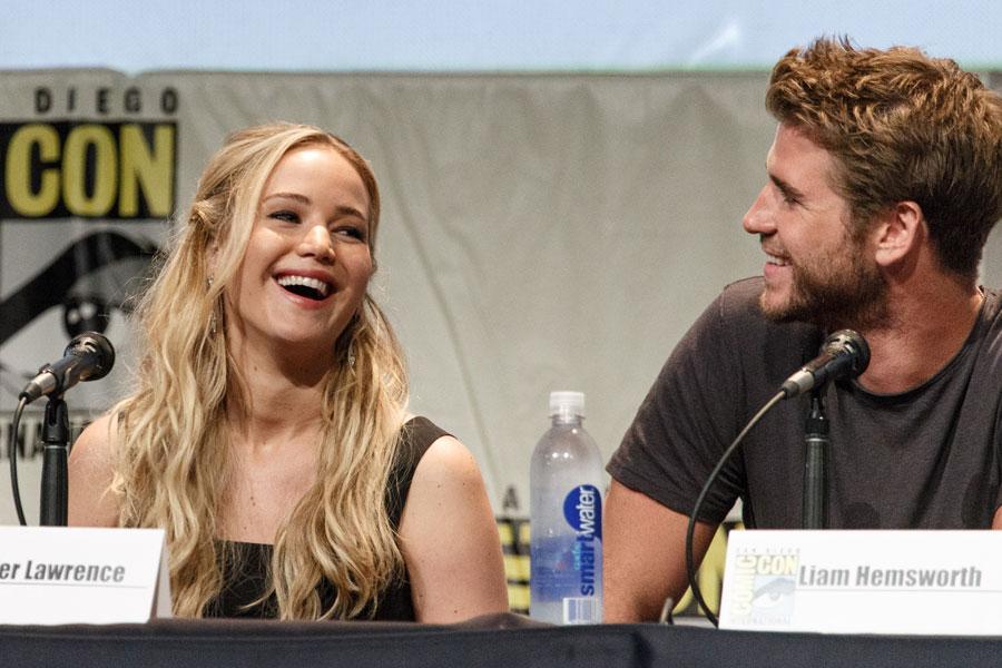 Jennifer lawrence liam hemsworths sparks flying hunger games mockingjay press tour 02