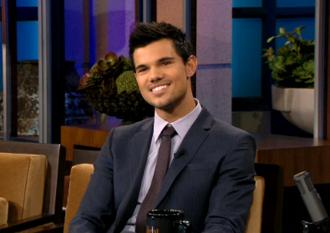 Taylor lautner nov3nea.jpg