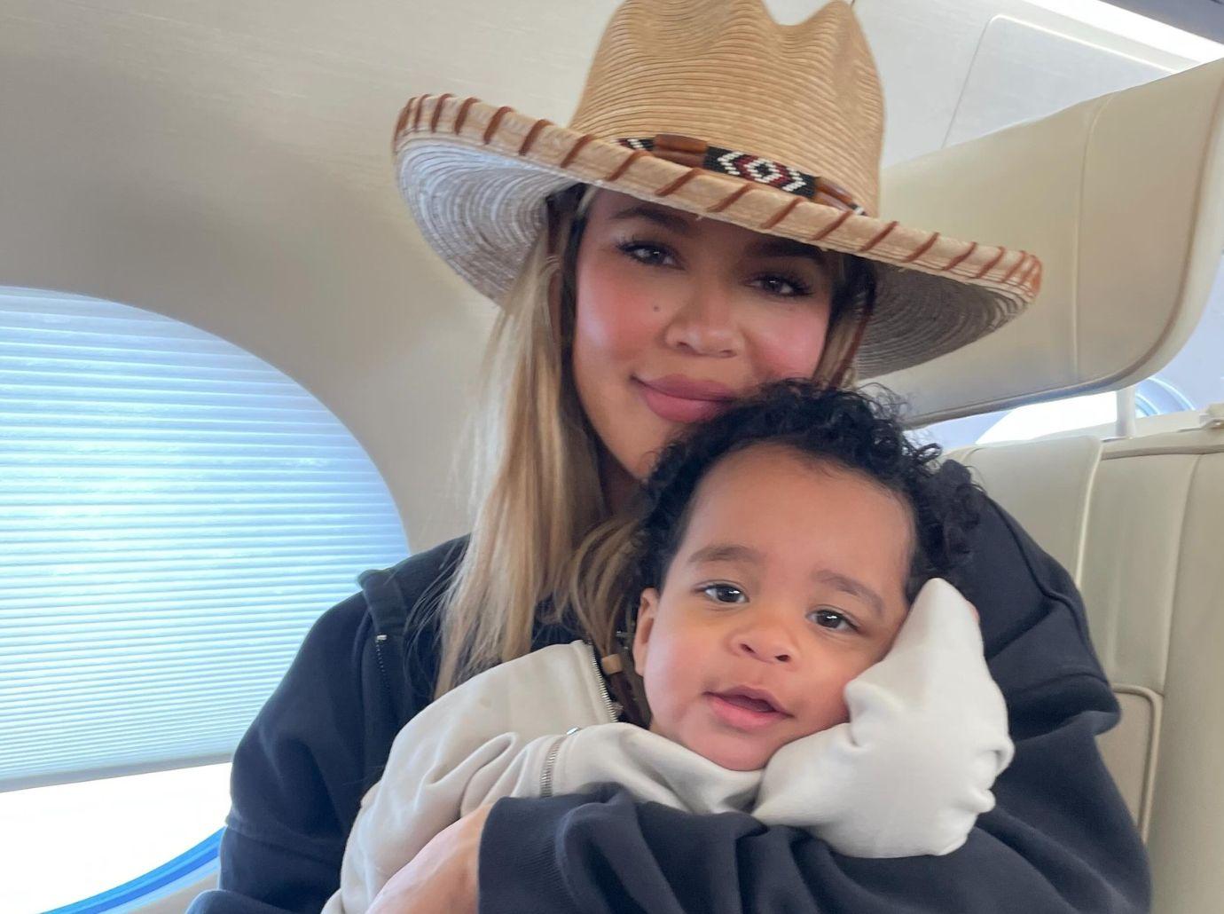 khloe kardashian kids tristan thompson game cleveland play first time