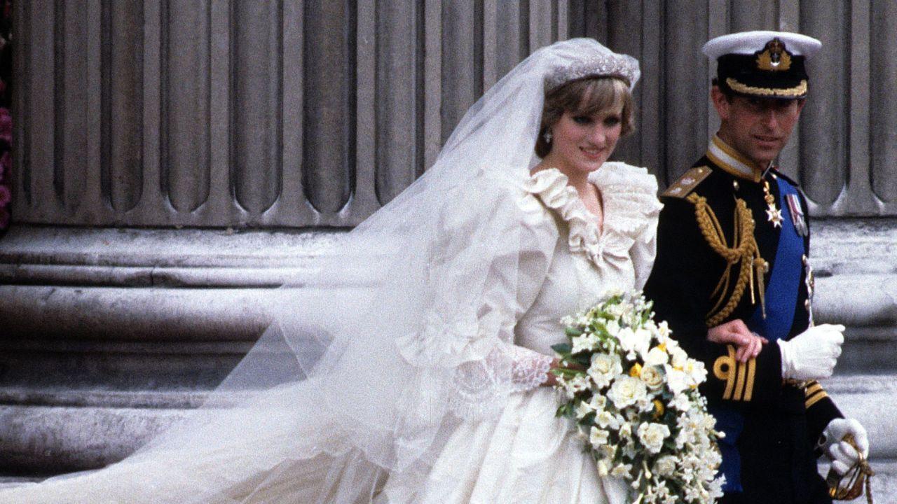 image of Charles and Diana 