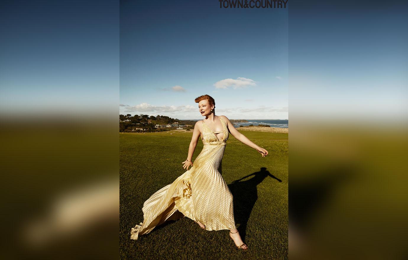 Succession Star Sarah Snook Reveals She Secretly Got Married