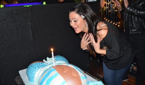 jwoww-birthday-pregnancy-cake