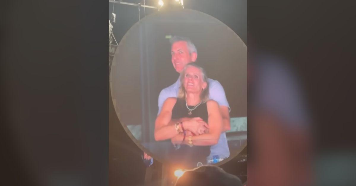savannah guthrie encourages people stop being complete jerks coldplay disaster