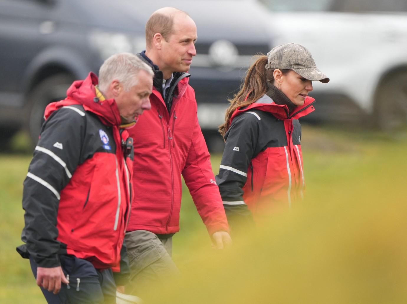 kate middleton prince william rock climbing photos