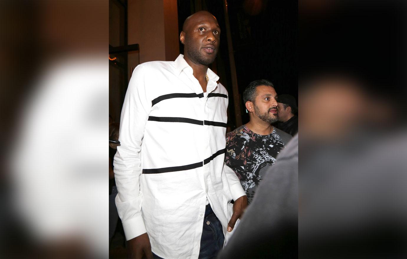 lamar odom spiraling collapse la nightclub 03