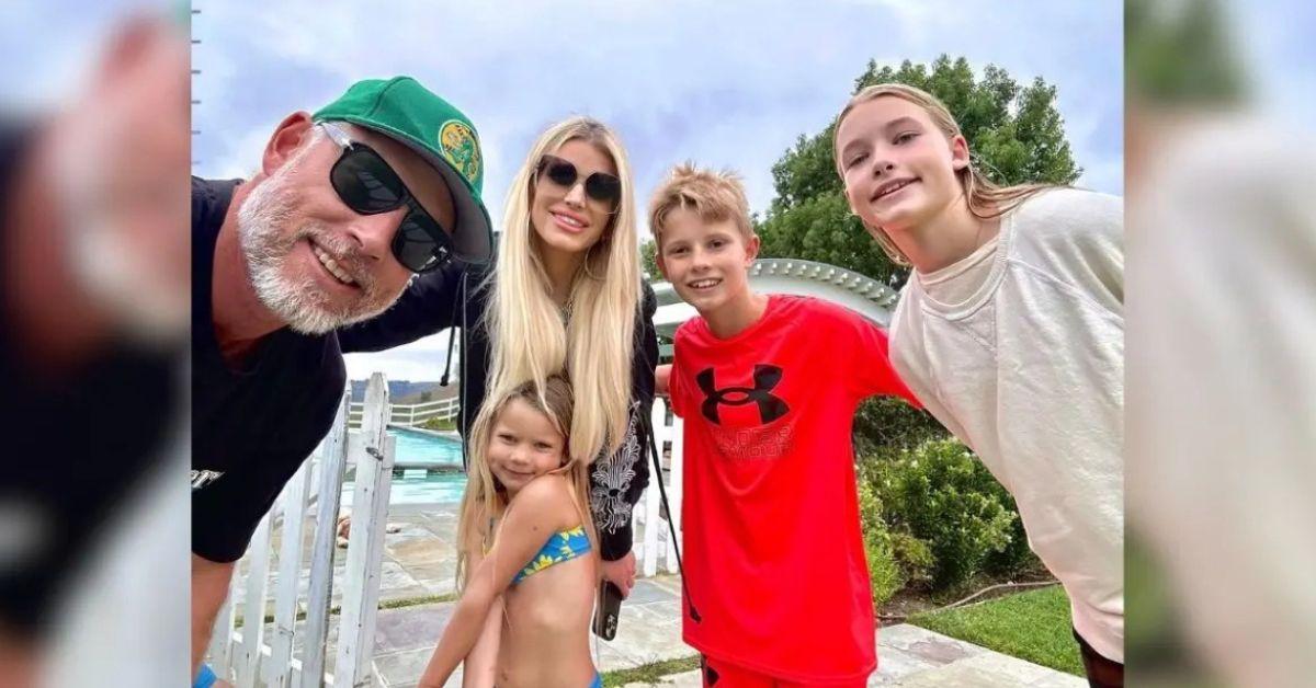 single jessica simpson long legs admits dating rough photo
