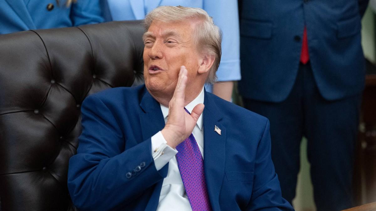 pic of Donald Trump. 