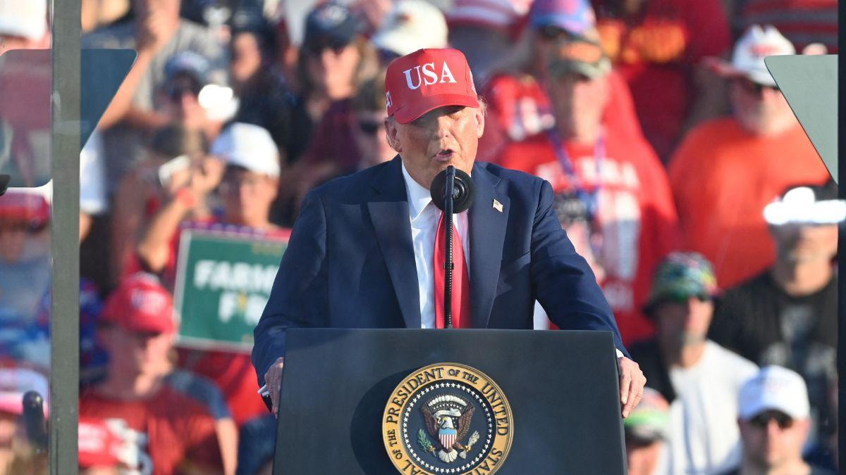 Photo of Donald Trump.