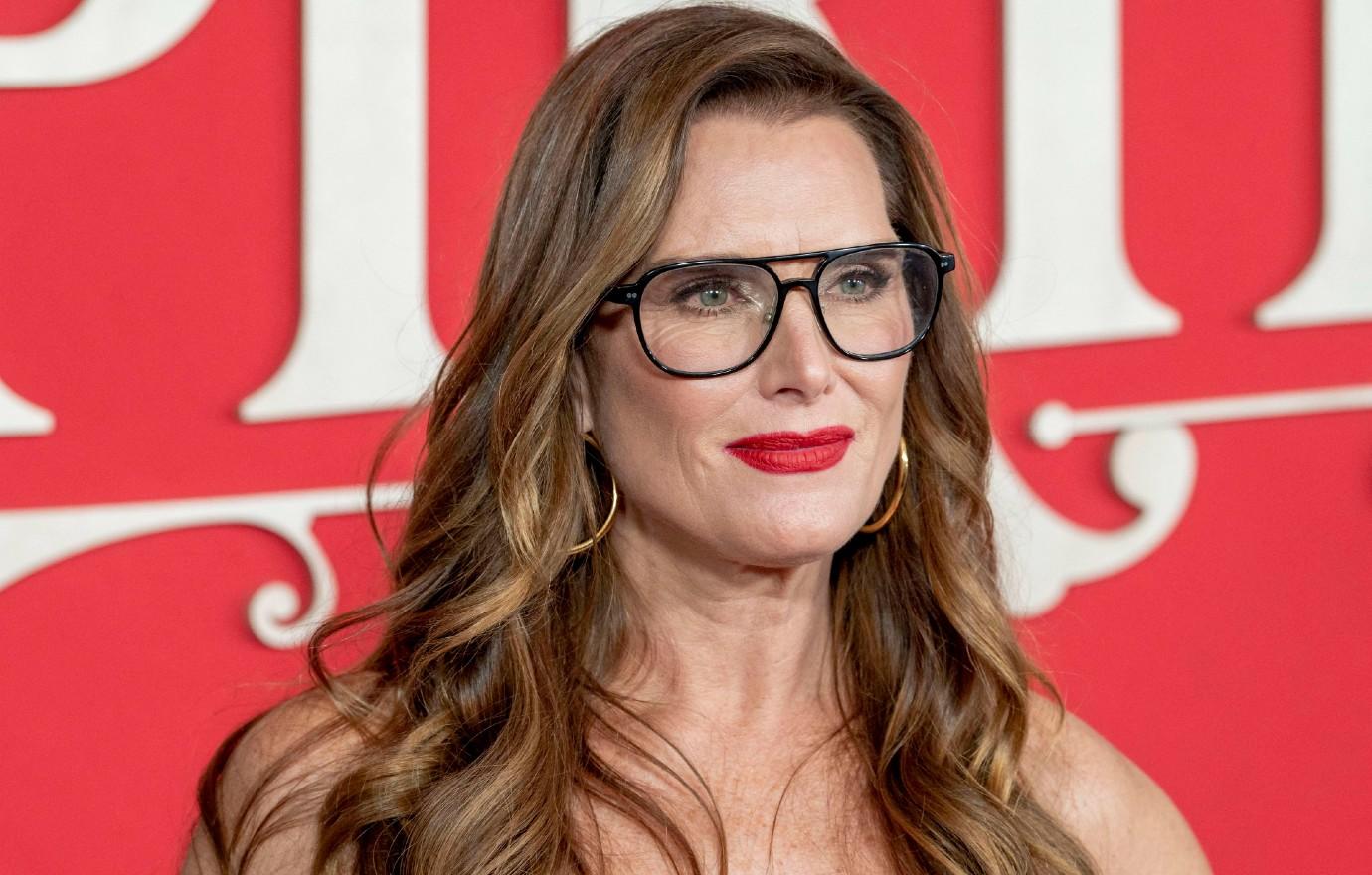 Brooke Shields Talks Losing Her Virginity to Dean Cain