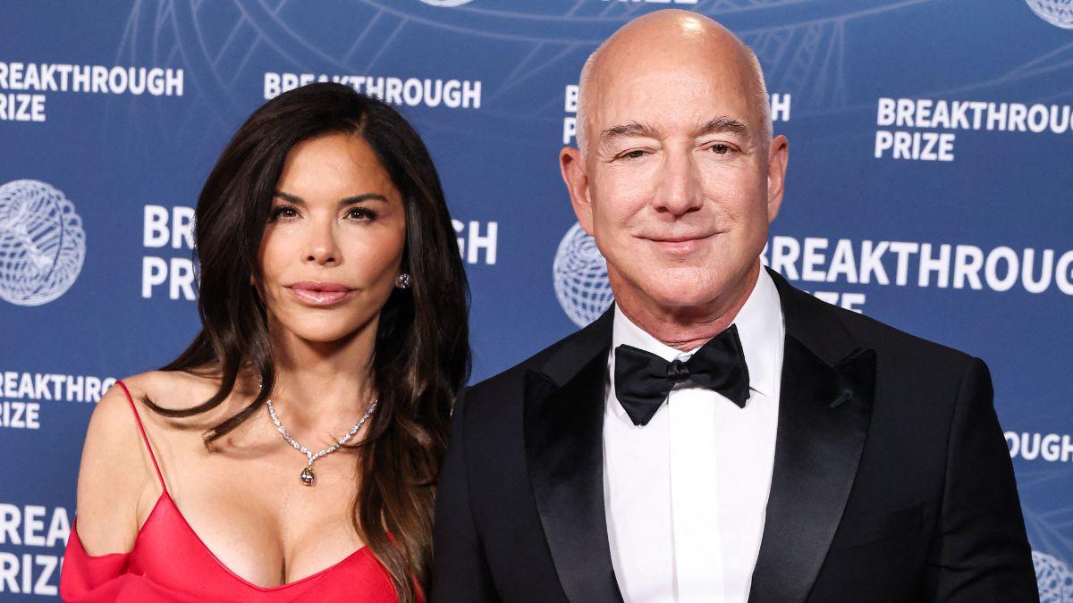 jeff bezos lauren sanchez met gala  roles explained controversy