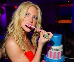 2011__03__Brittany Snow_PURE Nightclub_Cake4_3.4.111 300×286.jpg
