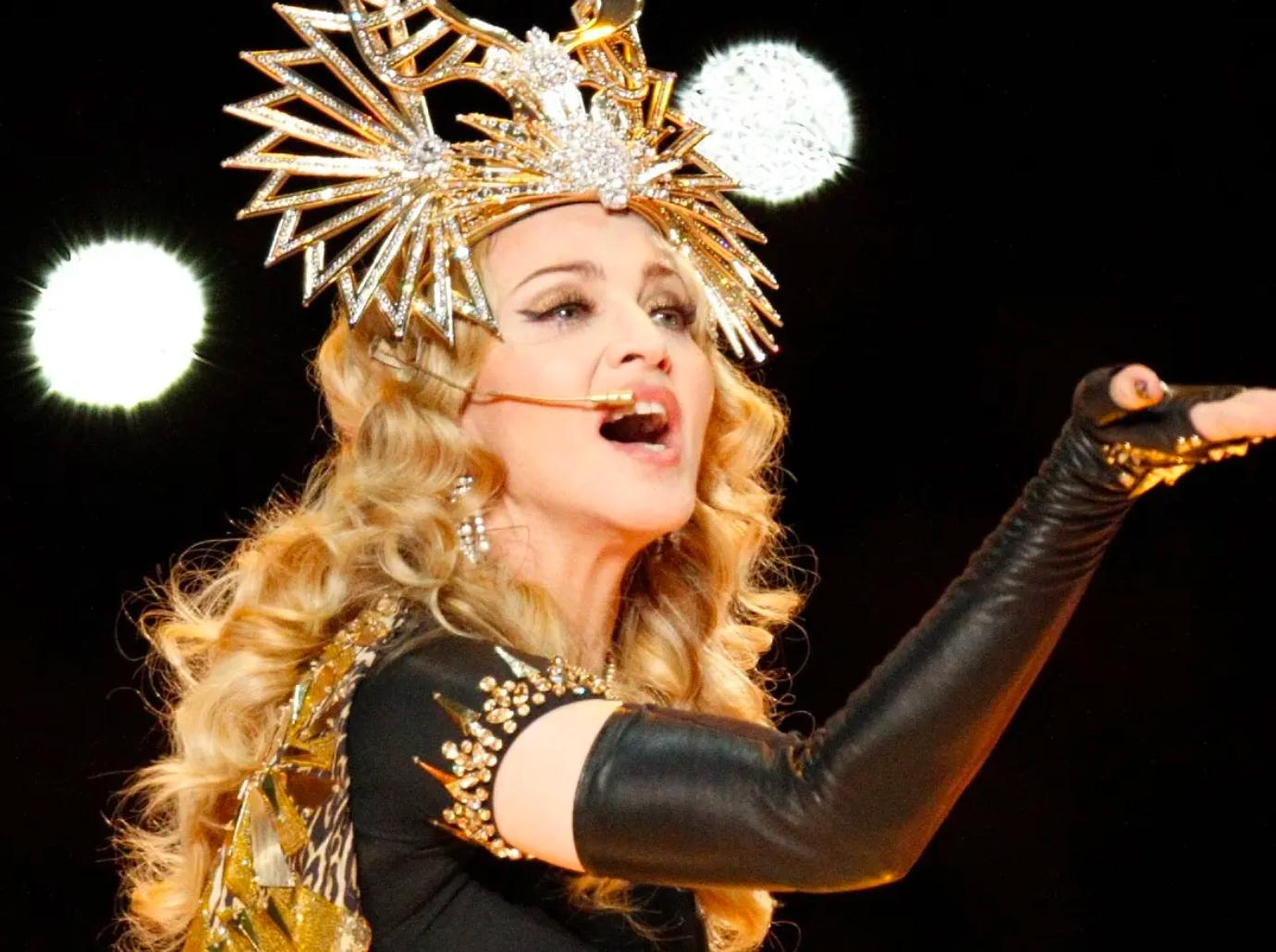 madonna resumes tour rehearsals unresponsive hospitalized recovery