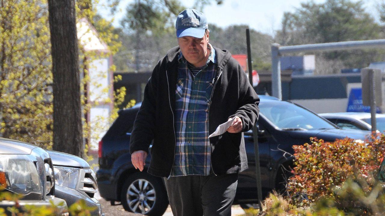 image of John hinckley jr