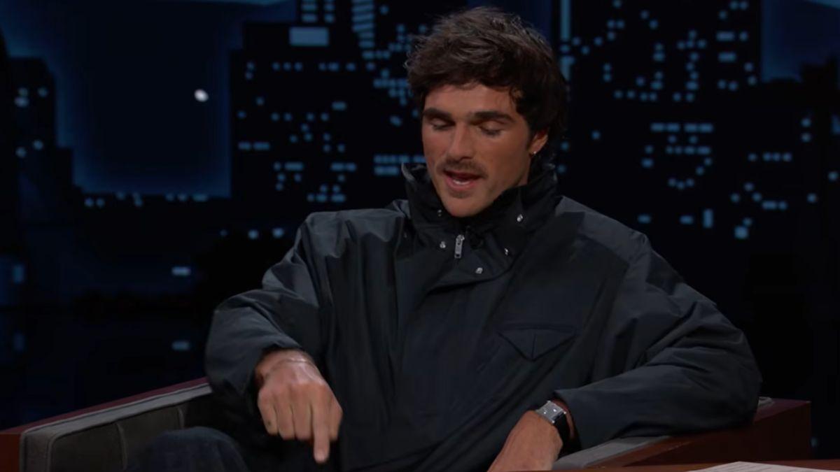 Image of Jacob Elordi said the timing of his injury led fans to believe his cast and moon boot were connected to Nate Jacobs' storyline in 'Euphoria.'