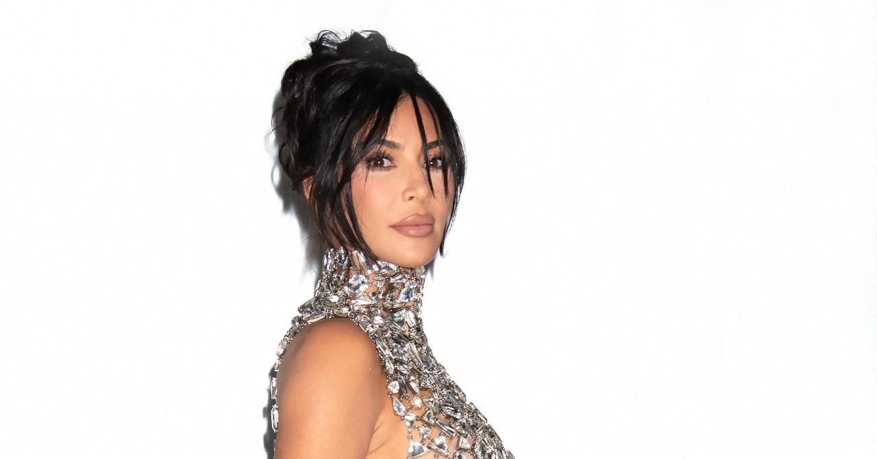 Kim Kardashian Shows Off Her Abs in Skims Bikini: Photo