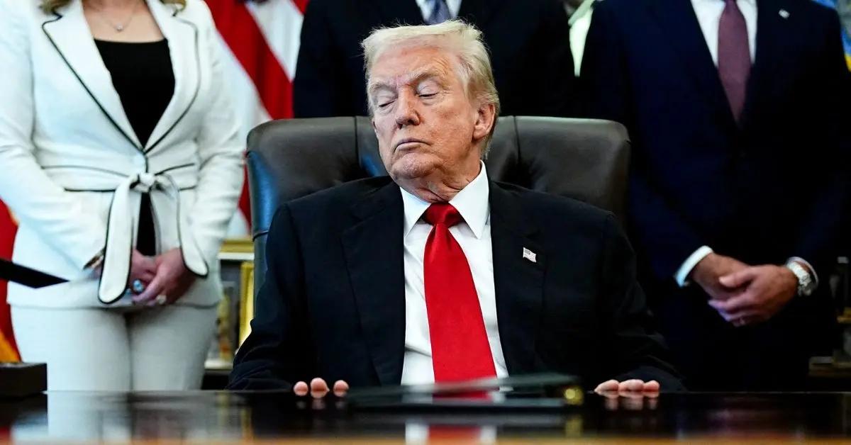 Photo of Trump bragged that he recently had a 'perfect physical exam.'