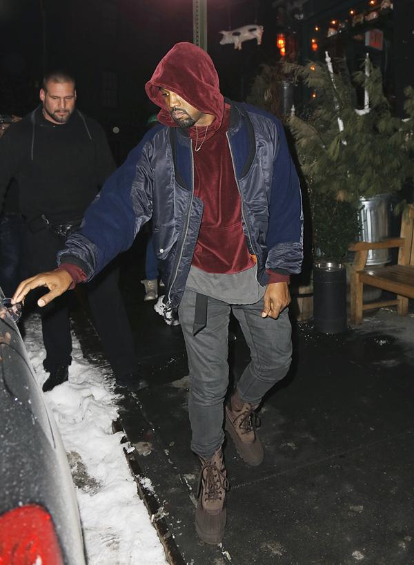 Taylor Swift joins up with Kanye West for a low key dinner at the Spotted Pig in NYC