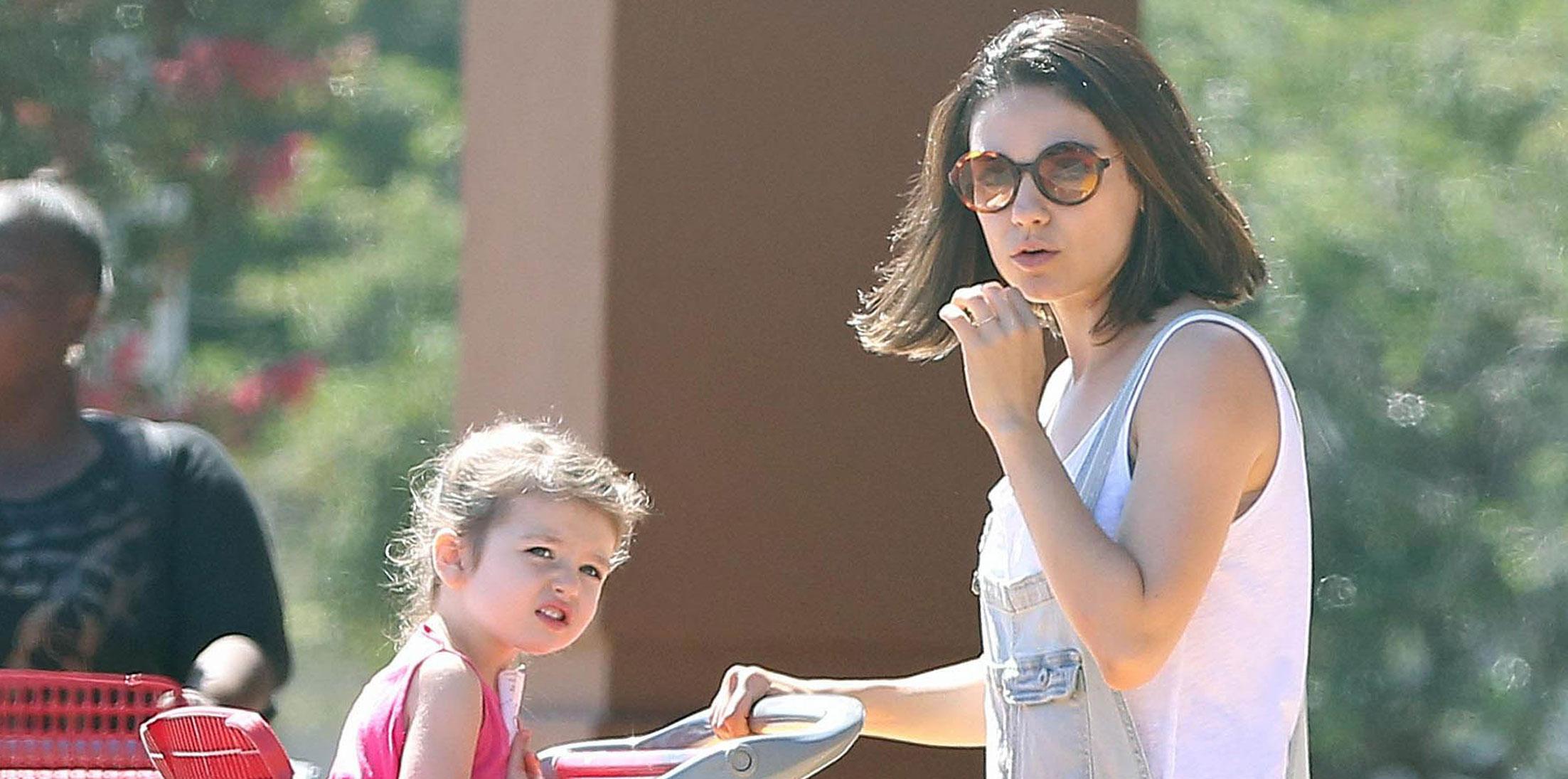 Mila Kunis Haircut Daughter Wyatt Photos Long