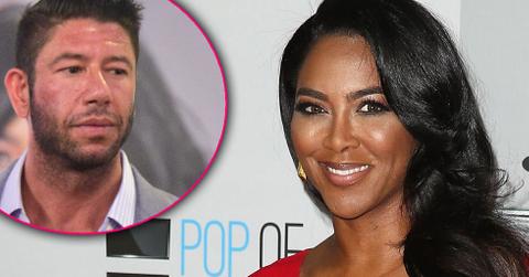 Kenya moore defends boyfriend eugene casciaro