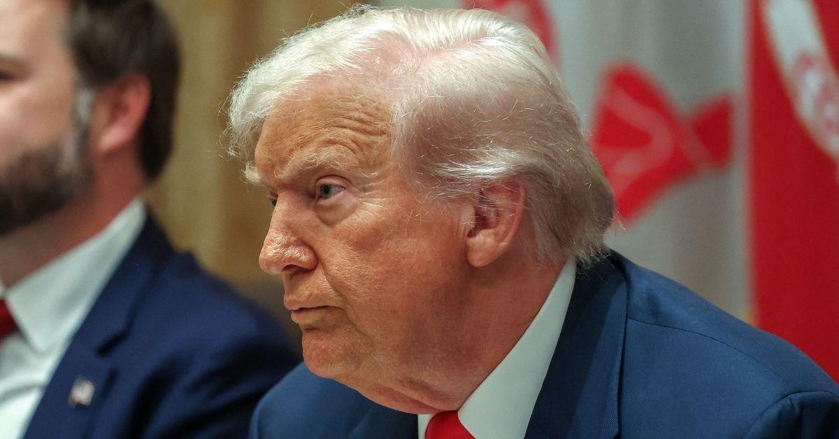 did trump forget to dye his hair