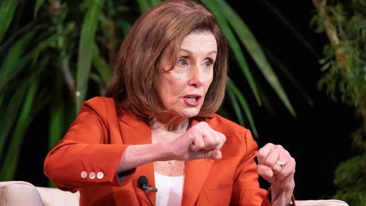 image of Nancy Pelosi