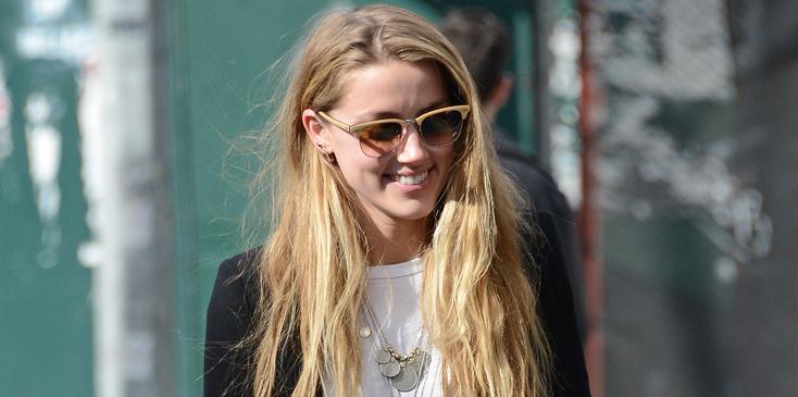 A happy Amber Heard goes shopping in NYC