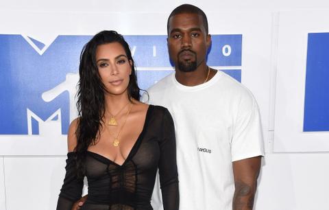 kardashians fear kanye west reaction kim pete davidson