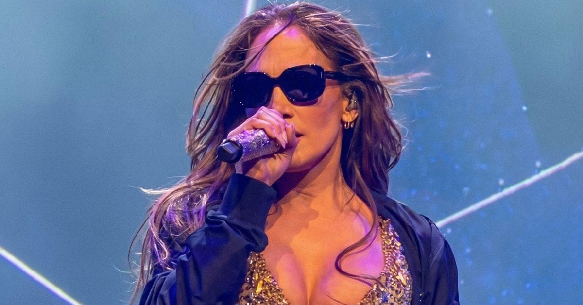 image of Jennifer Lopez confirmed she is currently single.