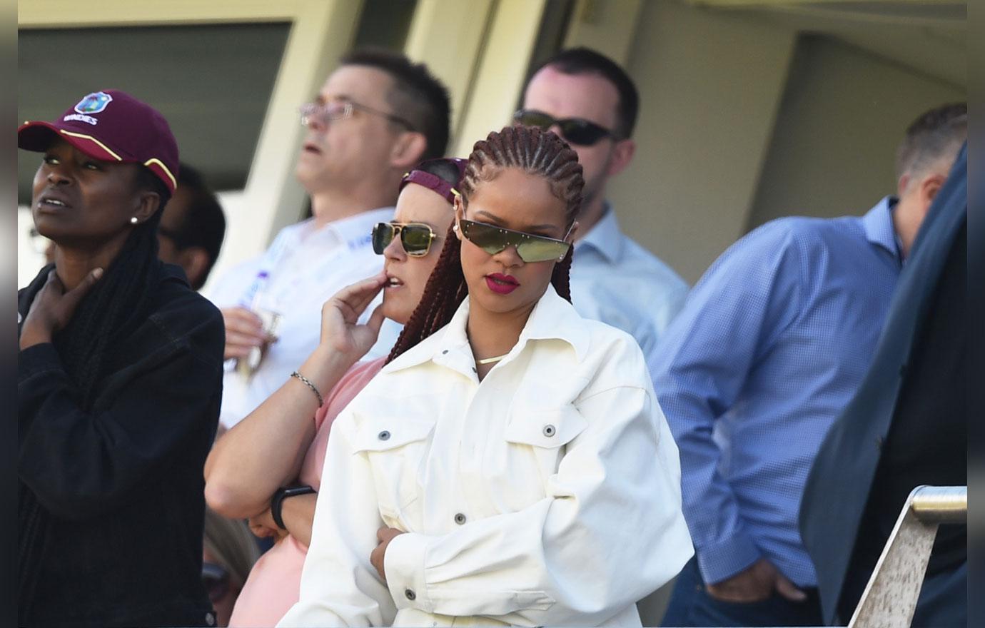 Rihanna-Cricket-Game