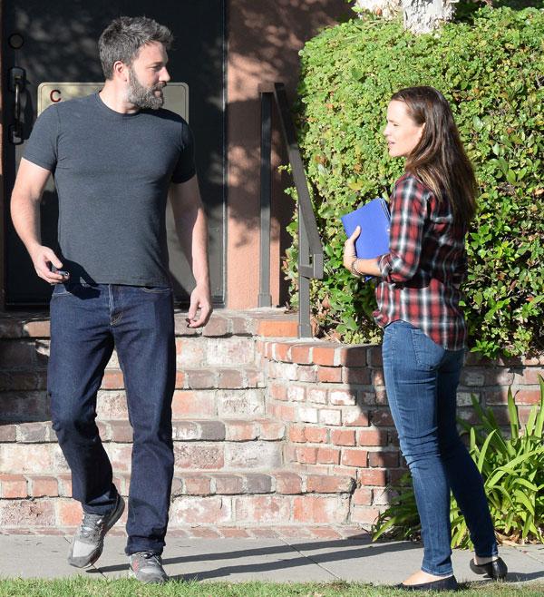 jennifer-garner-ben-affleck-money-war