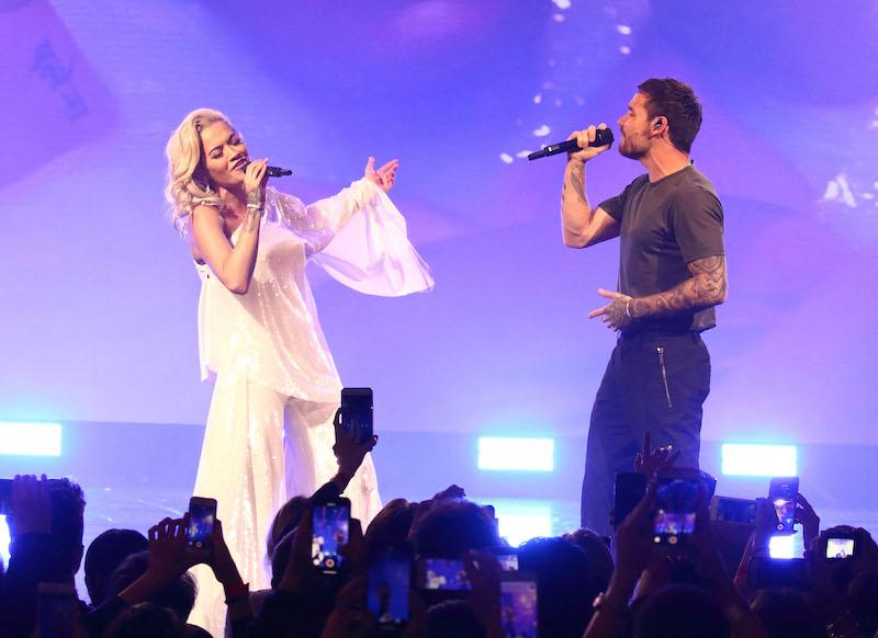 rita ora leaves stage liam payne