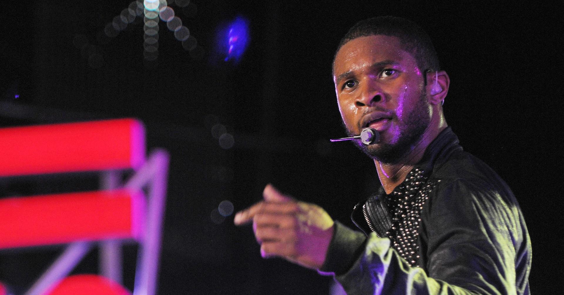 Usher strips down for Skims campaign ahead of Super Bowl half-time show
